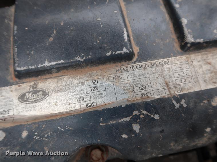 image for item DG3486 2007 Mack CHN613 dump truck