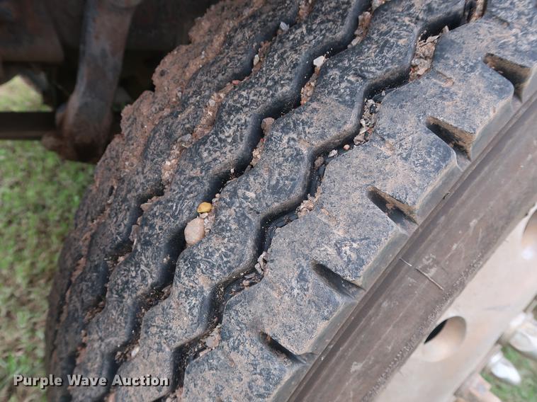 image for item DG3486 2007 Mack CHN613 dump truck