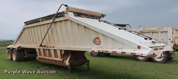 image for item DG3487 2009 CTS BDT-40 bottom dump trailer