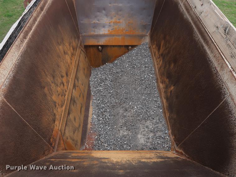 image for item DG3487 2009 CTS BDT-40 bottom dump trailer