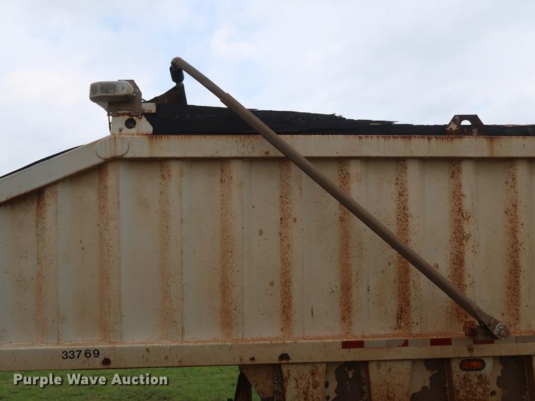 image for item DG3487 2009 CTS BDT-40 bottom dump trailer
