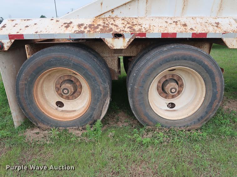 image for item DG3487 2009 CTS BDT-40 bottom dump trailer