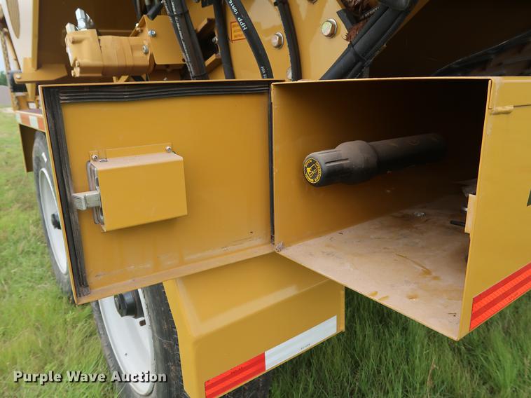 image for item DG3488 2016 Rayco RH1754-240 grinder