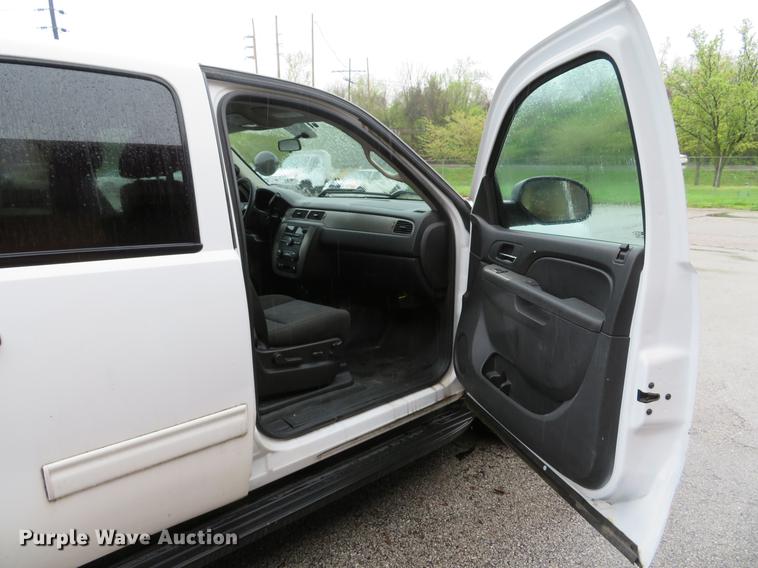 image for item DG3975 2012 Chevrolet Tahoe Police SUV