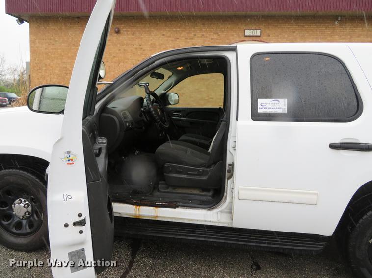 image for item DG3976 2011 Chevrolet Tahoe Police SUV