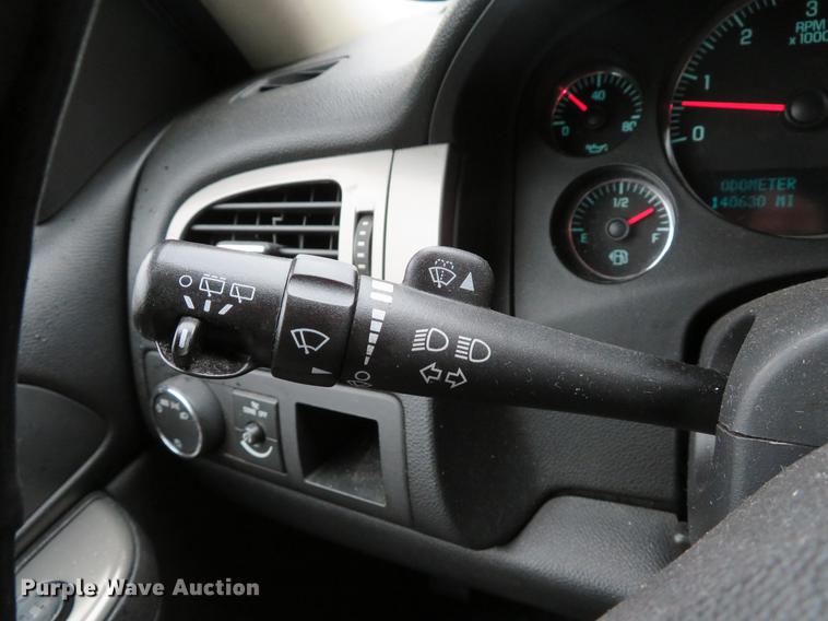 image for item DG3976 2011 Chevrolet Tahoe Police SUV