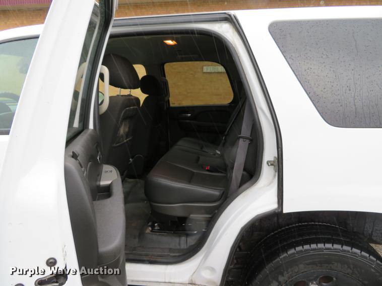 image for item DG3976 2011 Chevrolet Tahoe Police SUV