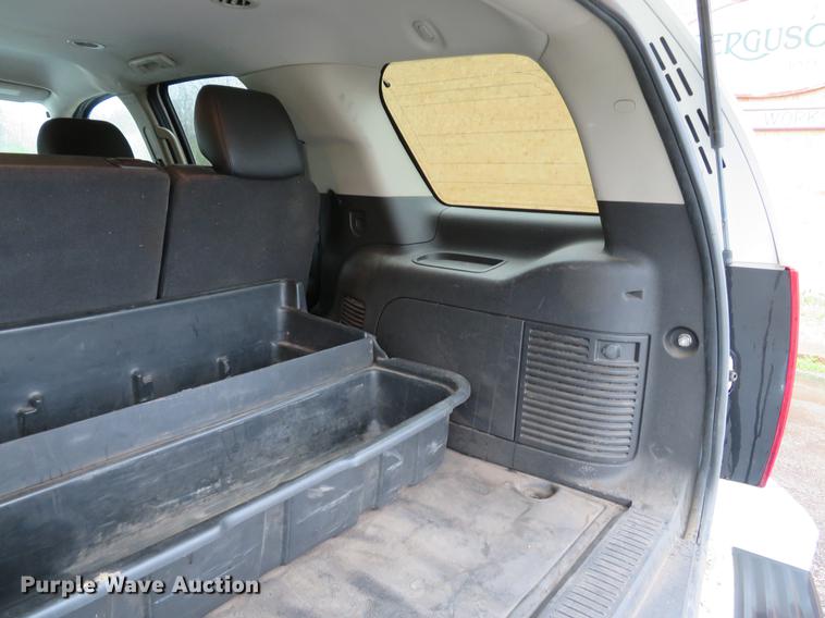 image for item DG3976 2011 Chevrolet Tahoe Police SUV