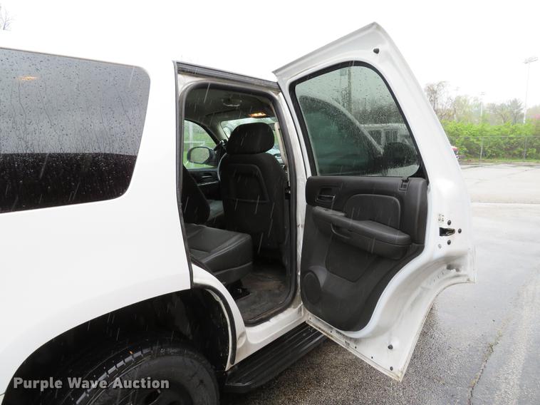 image for item DG3976 2011 Chevrolet Tahoe Police SUV