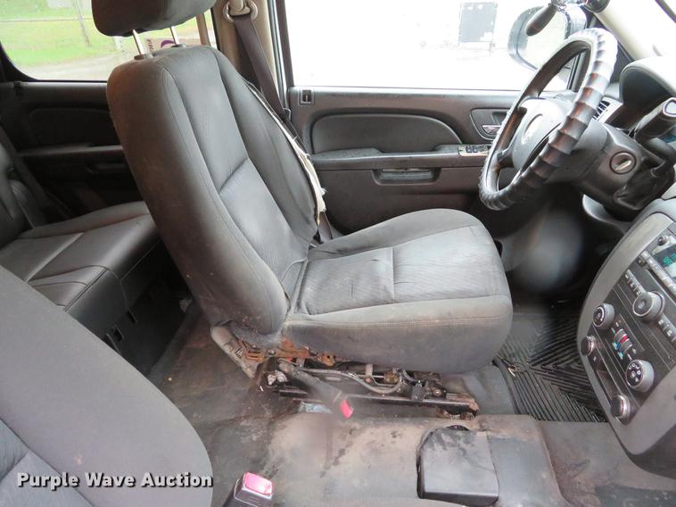 image for item DG3976 2011 Chevrolet Tahoe Police SUV