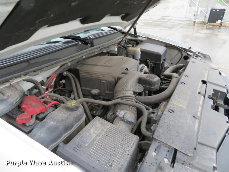 image for item DG3976 2011 Chevrolet Tahoe Police SUV