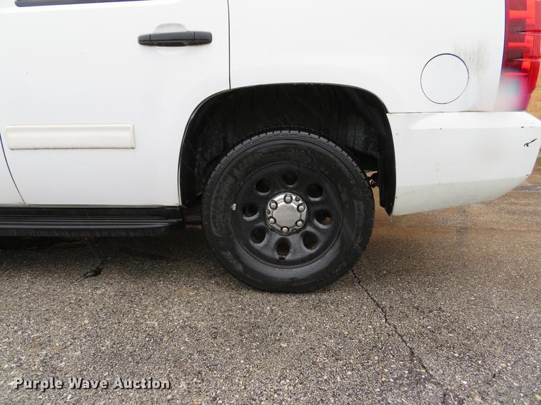 image for item DG3976 2011 Chevrolet Tahoe Police SUV
