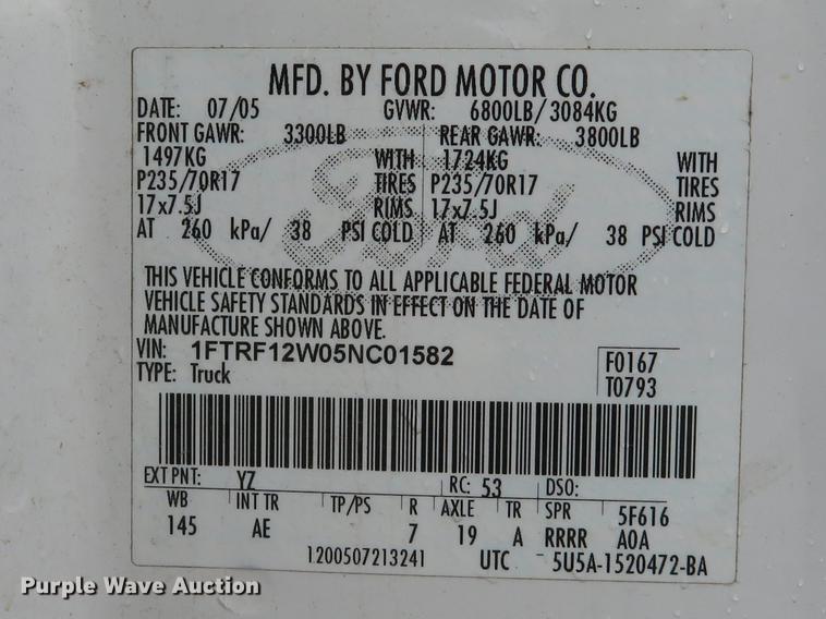 image for item DG3977 2005 Ford F150 XL pickup truck