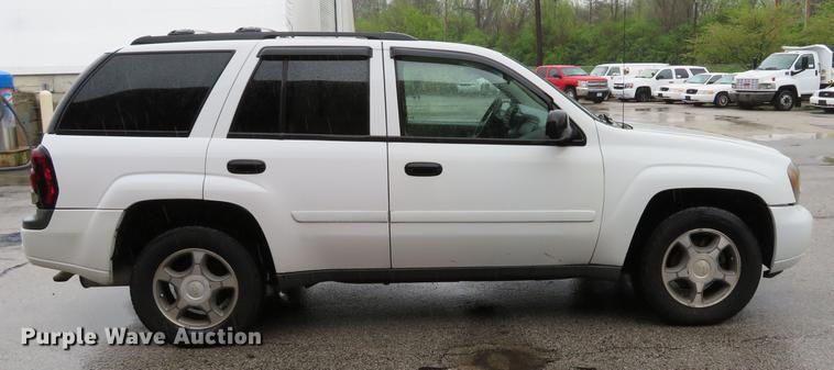 image for item DG3979 2007 Chevrolet TrailBlazer LS SUV