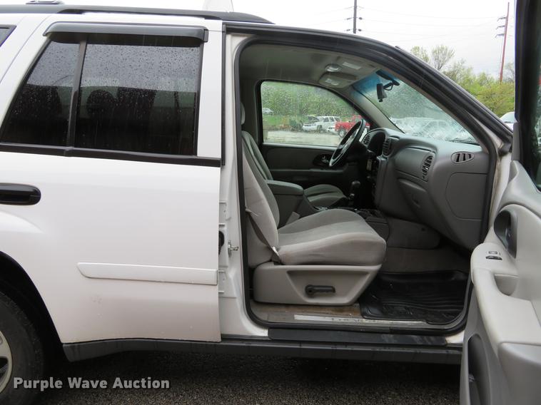 image for item DG3979 2007 Chevrolet TrailBlazer LS SUV