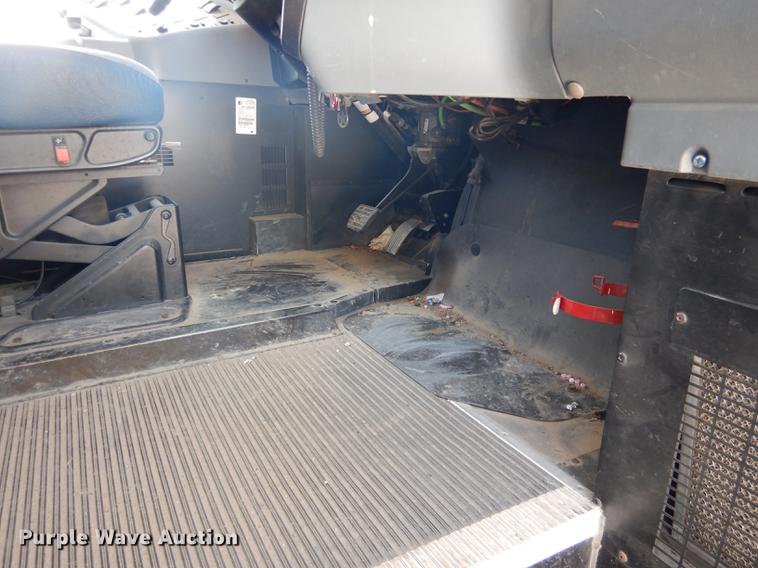 image for item DG5790 2014 International CE school bus