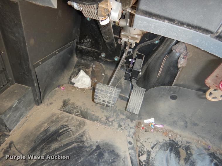 image for item DG5790 2014 International CE school bus