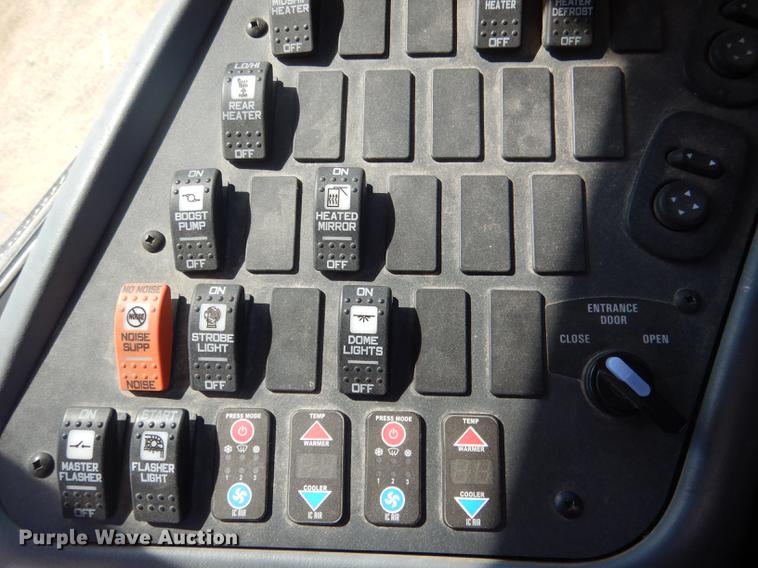 image for item DG5790 2014 International CE school bus