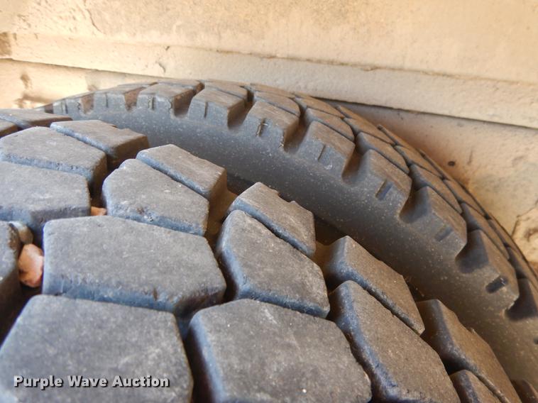 image for item DG5790 2014 International CE school bus