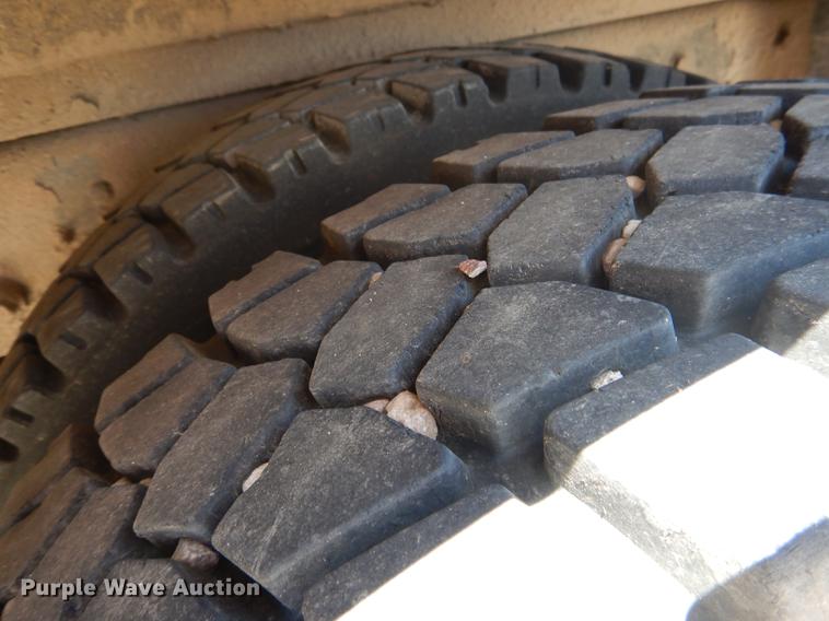 image for item DG5790 2014 International CE school bus