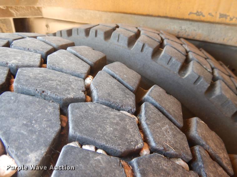 image for item DG5791 2013 International CE school bus