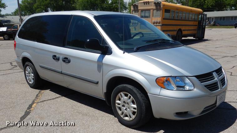 image for item DG5792 2007 Dodge Grand Caravan van