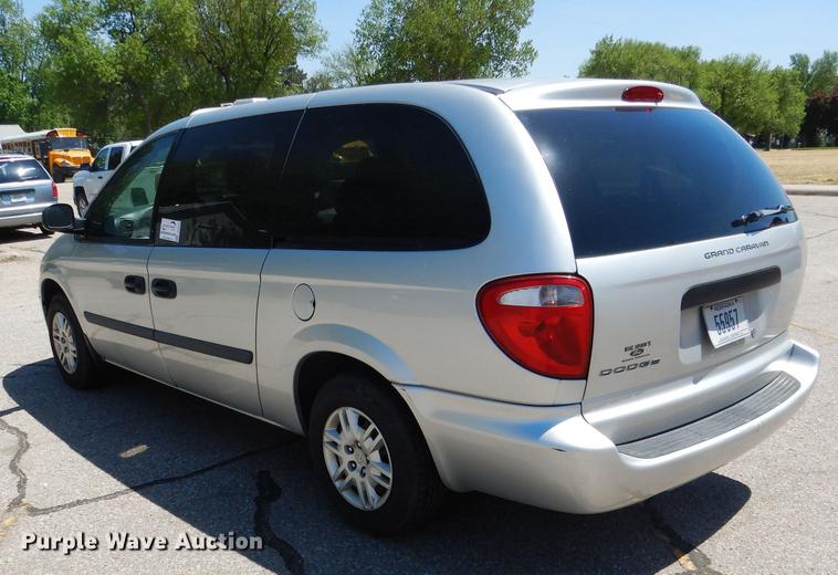 image for item DG5792 2007 Dodge Grand Caravan van