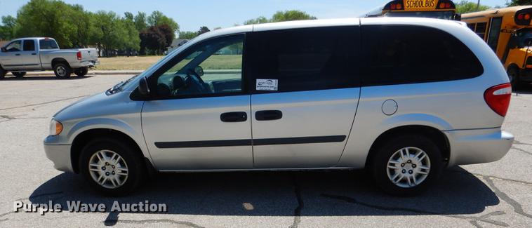 image for item DG5792 2007 Dodge Grand Caravan van