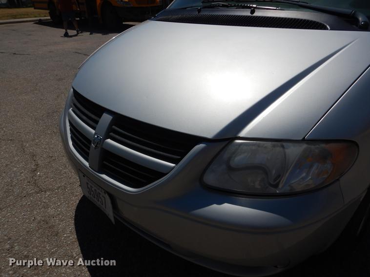 image for item DG5792 2007 Dodge Grand Caravan van