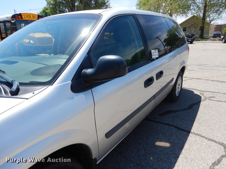 image for item DG5792 2007 Dodge Grand Caravan van
