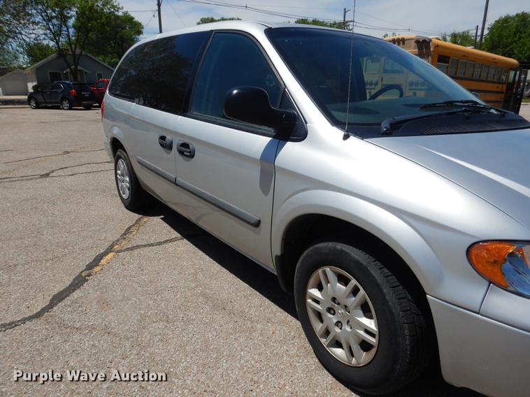 image for item DG5792 2007 Dodge Grand Caravan van