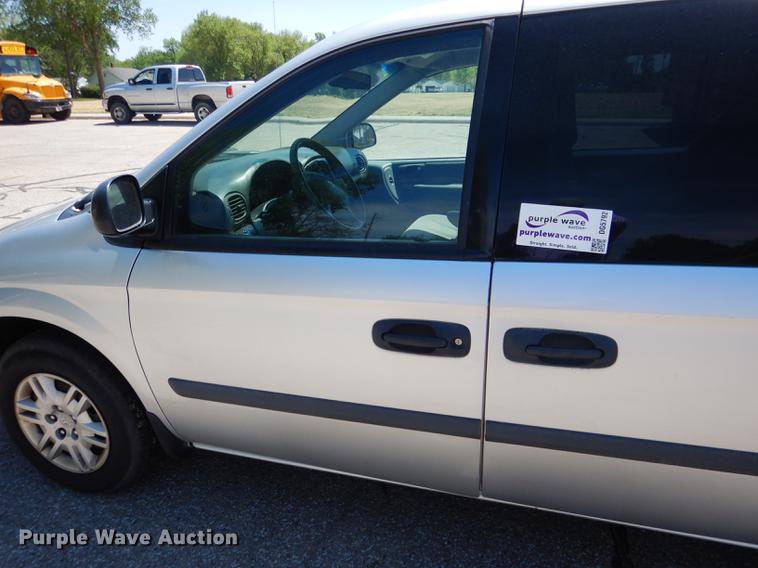 image for item DG5792 2007 Dodge Grand Caravan van