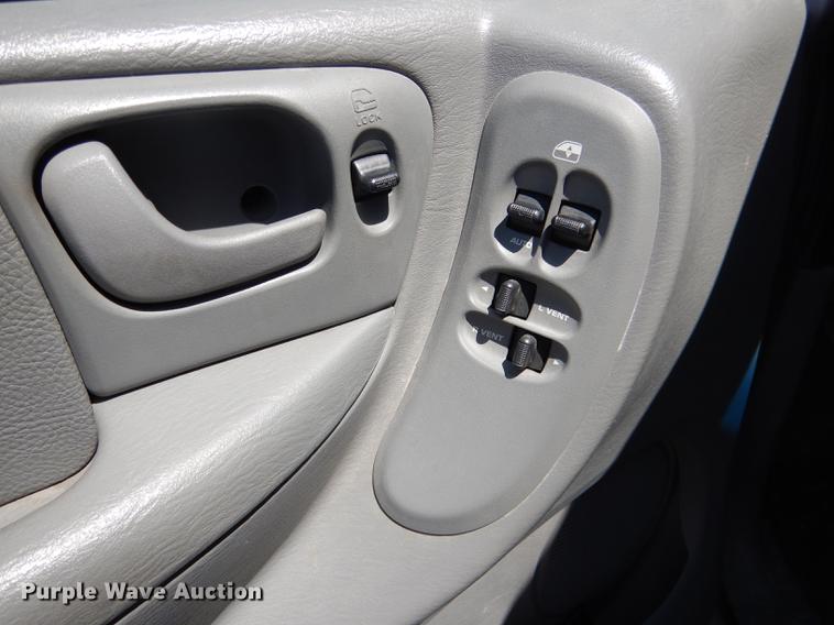 image for item DG5792 2007 Dodge Grand Caravan van