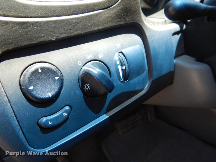 image for item DG5792 2007 Dodge Grand Caravan van