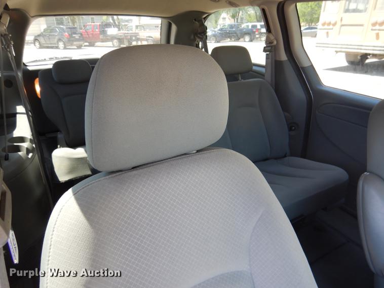 image for item DG5792 2007 Dodge Grand Caravan van