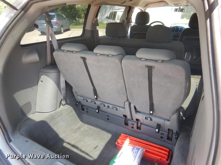 image for item DG5792 2007 Dodge Grand Caravan van