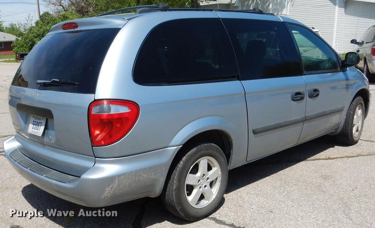 image for item DG5793 2005 Dodge Grand Caravan van