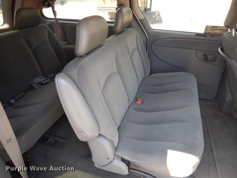 image for item DG5793 2005 Dodge Grand Caravan van