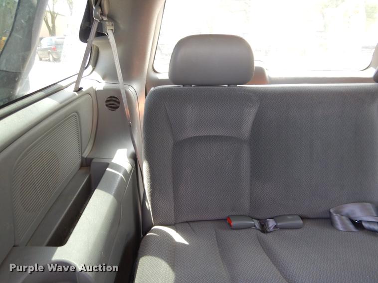 image for item DG5793 2005 Dodge Grand Caravan van