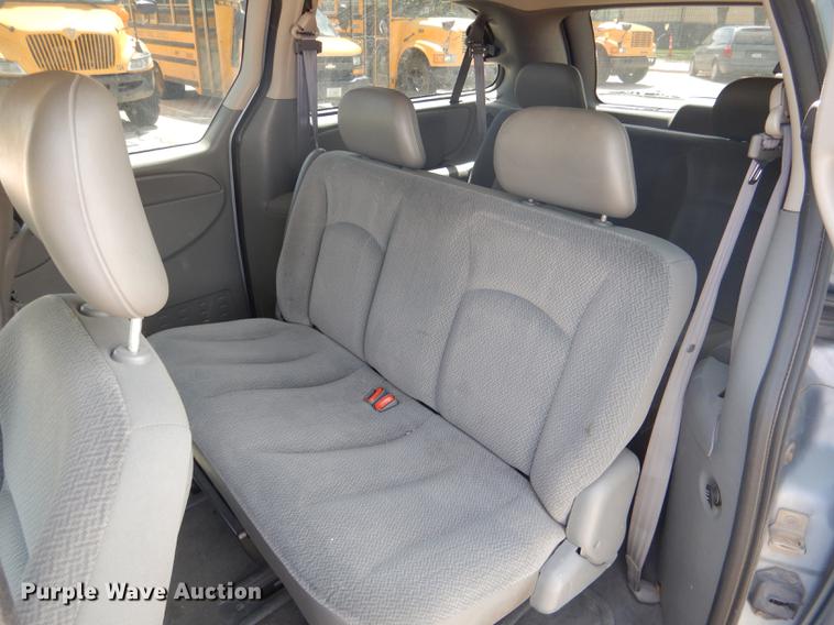 image for item DG5793 2005 Dodge Grand Caravan van