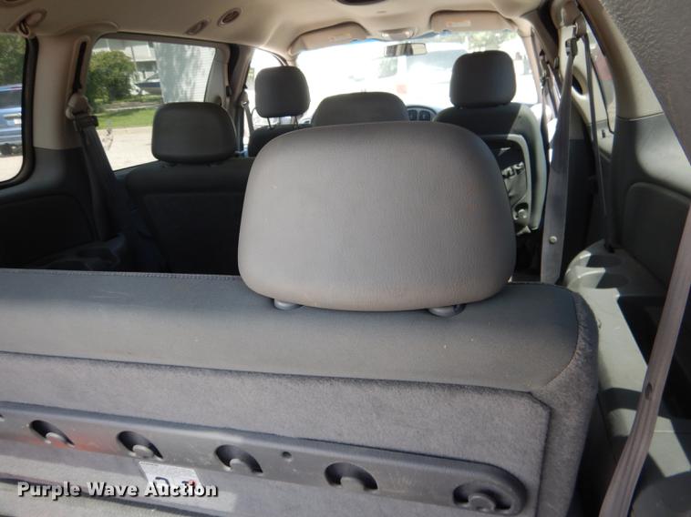 image for item DG5793 2005 Dodge Grand Caravan van