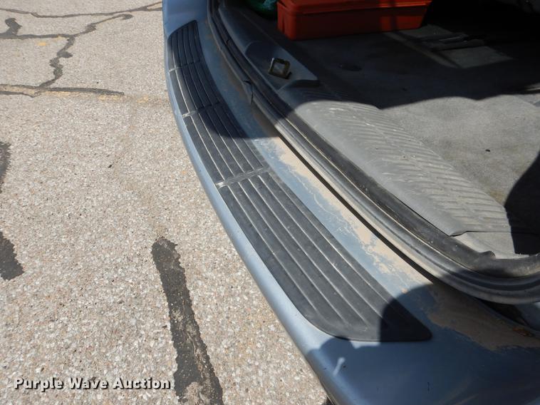 image for item DG5793 2005 Dodge Grand Caravan van