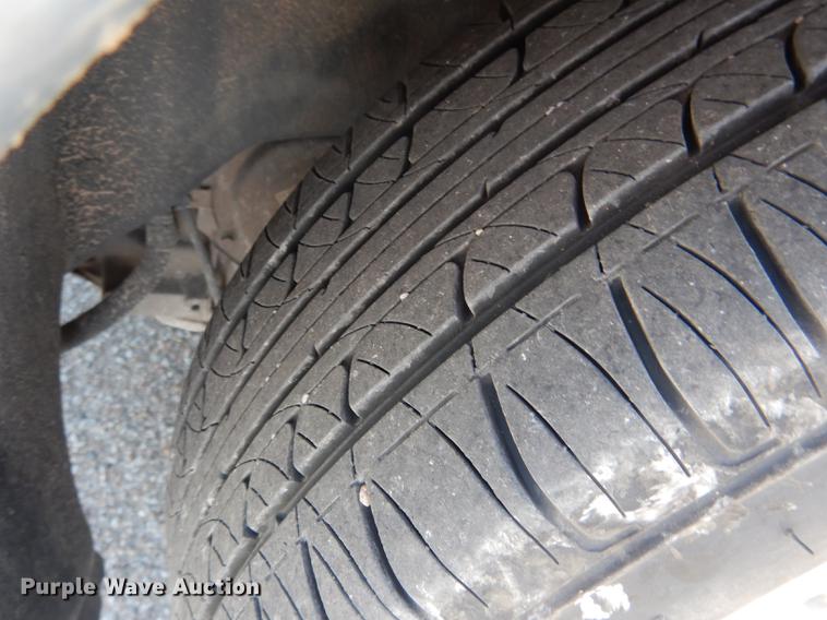 image for item DG5793 2005 Dodge Grand Caravan van