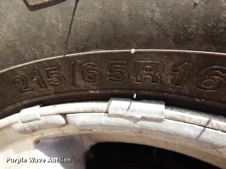 image for item DG5793 2005 Dodge Grand Caravan van