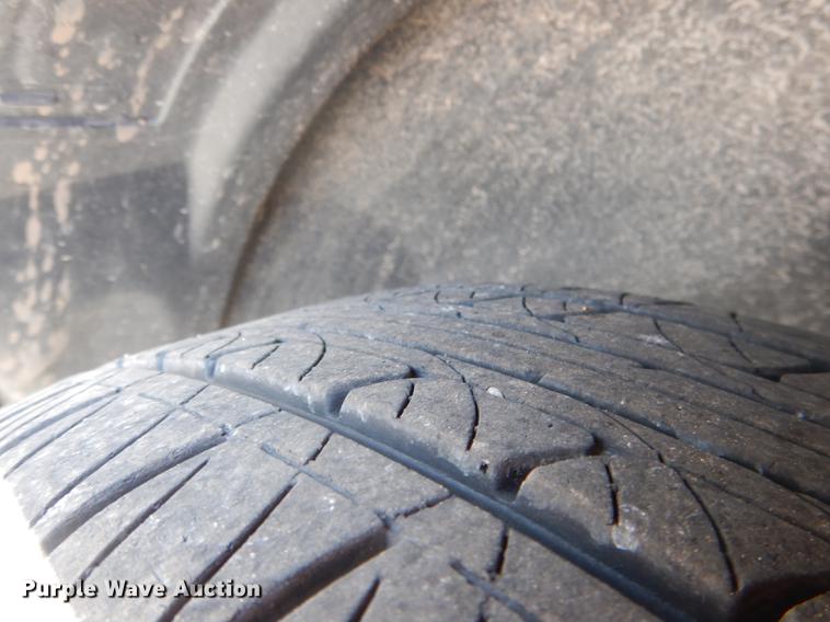 image for item DG5793 2005 Dodge Grand Caravan van