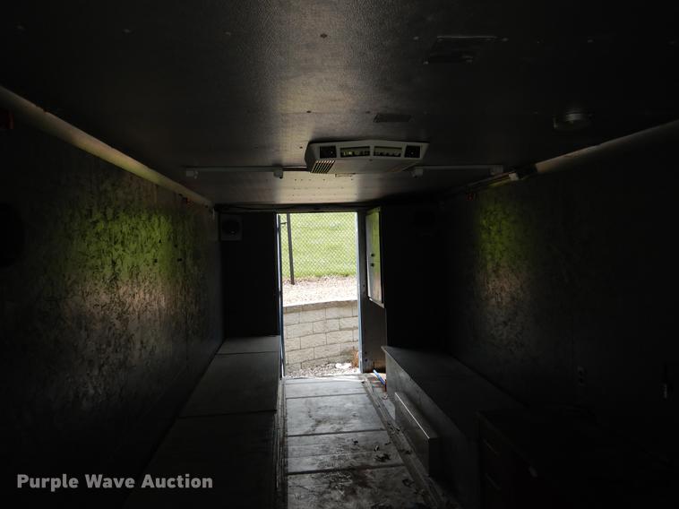 image for item DY9830 1990 Chevrolet P30 Route Star delivery truck