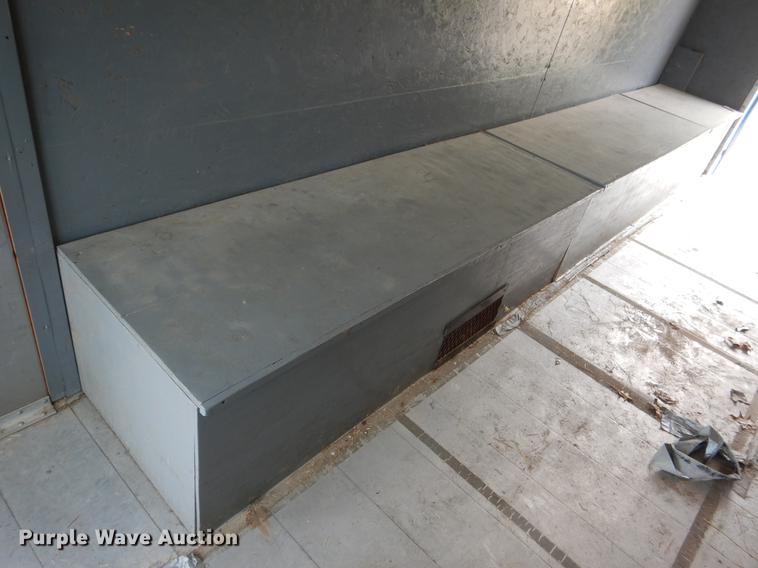 image for item DY9830 1990 Chevrolet P30 Route Star delivery truck