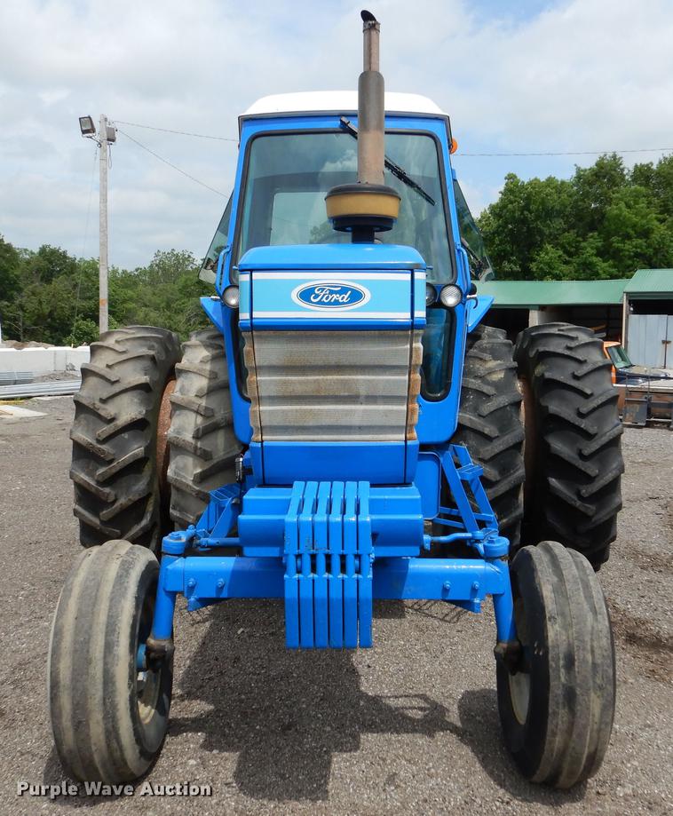 image for item DY9832 Ford 7710 tractor