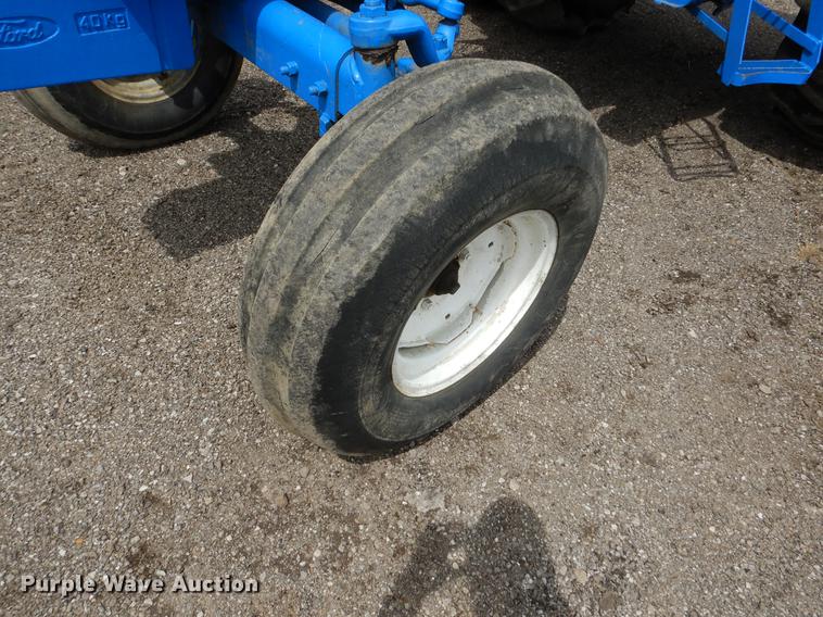 image for item DY9832 Ford 7710 tractor