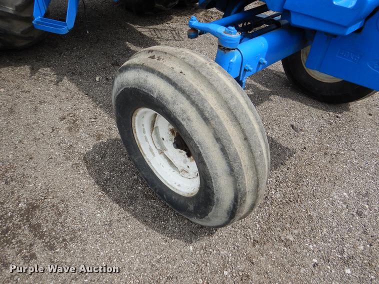 image for item DY9832 Ford 7710 tractor